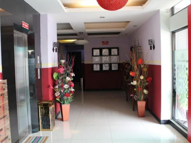 Hollywood Hotel Jakarta Extérieur photo