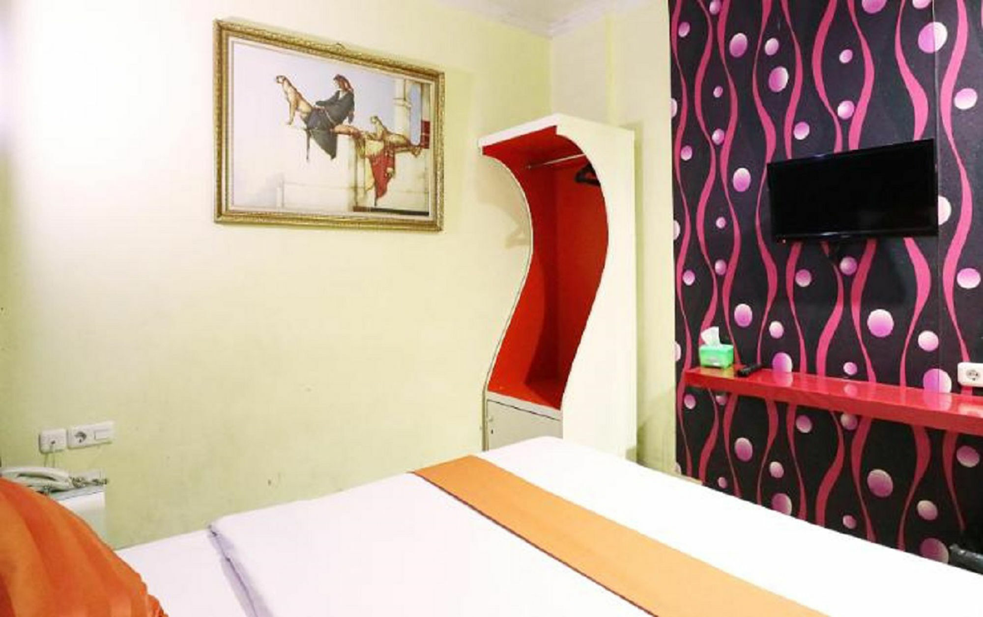 Hollywood Hotel Jakarta Extérieur photo