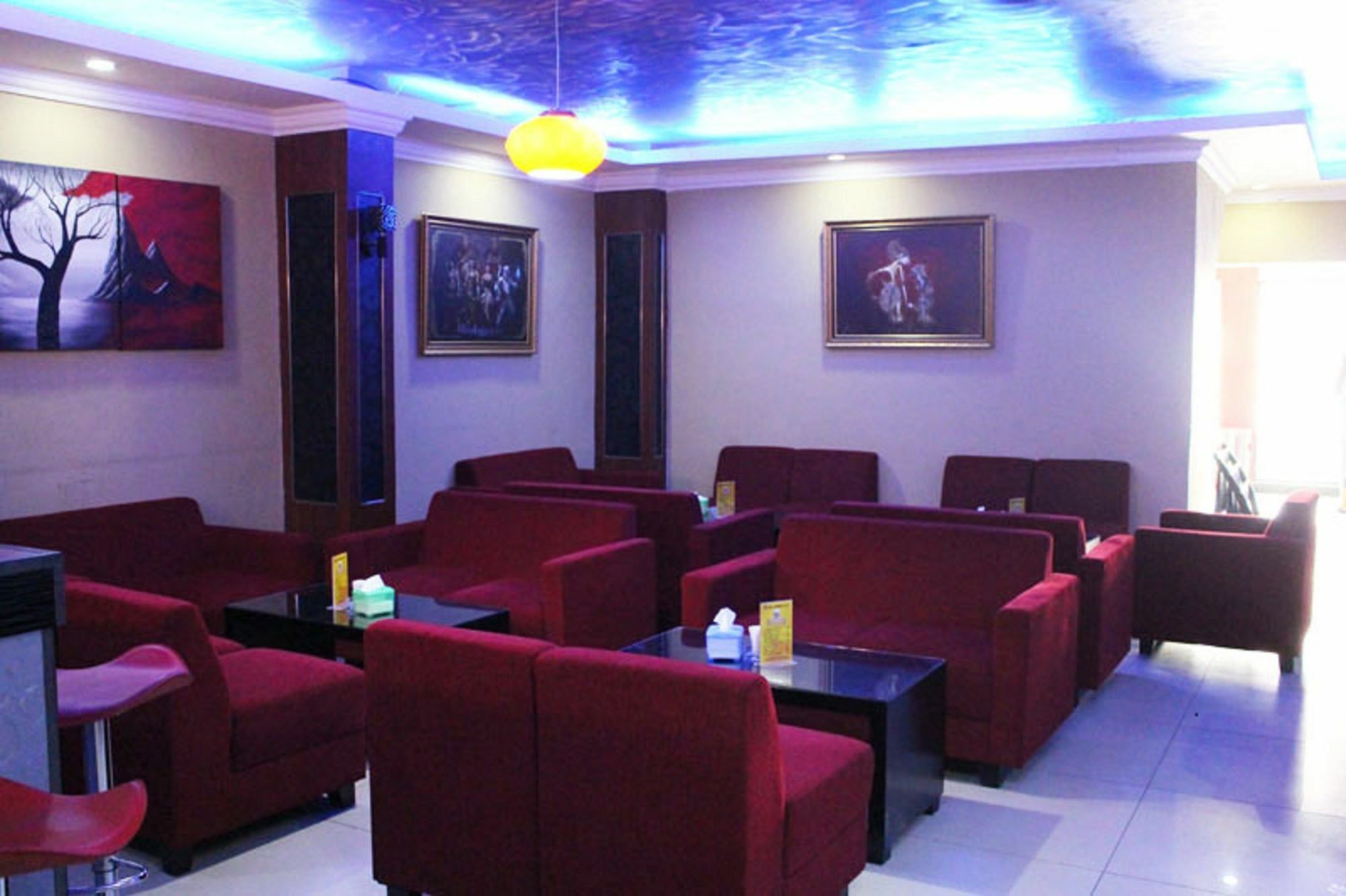 Hollywood Hotel Jakarta Extérieur photo